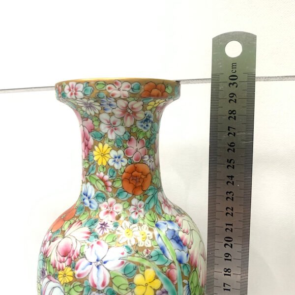 Chinese Famille Rose Millefleur Vase, Jing-de-zhen mark, 32cm high.
粉彩百花不露地瓶 - Image 4