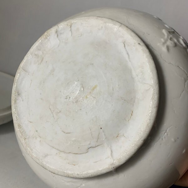 Chinese antique De-Hua (Blanc de chine) lidded bowl, 18/19th century. 13.7x20.7cm
德化窑盖碗 - Image 4