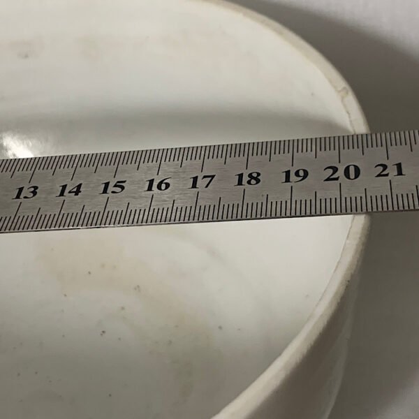Chinese antique De-Hua (Blanc de chine) lidded bowl, 18/19th century. 13.7x20.7cm
德化窑盖碗 - Image 7