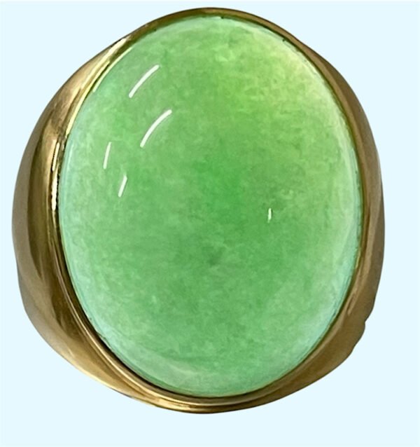 Jadeite ring