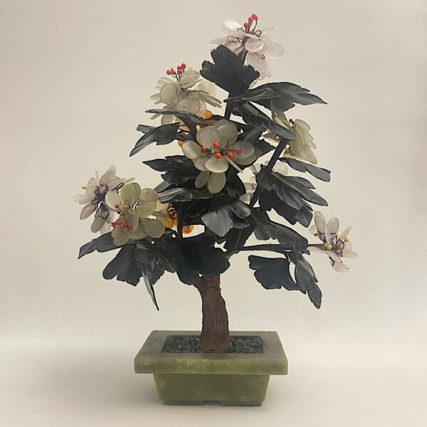 Chinese semi-precious stone bonsai tree, early 20th century, 30cm high彩石艺术盆景 - Image 2