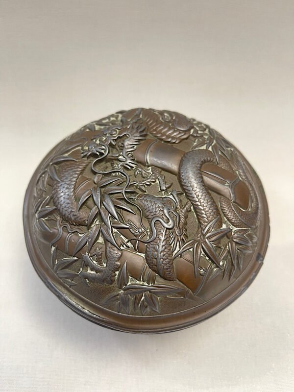 Japanese metal box, mark to base日本铜盖盒 - Image 3