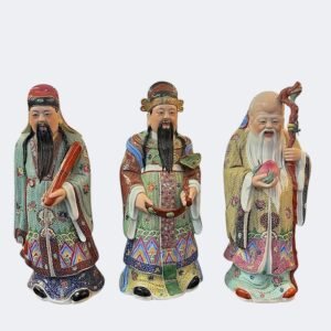 Famille rose figures