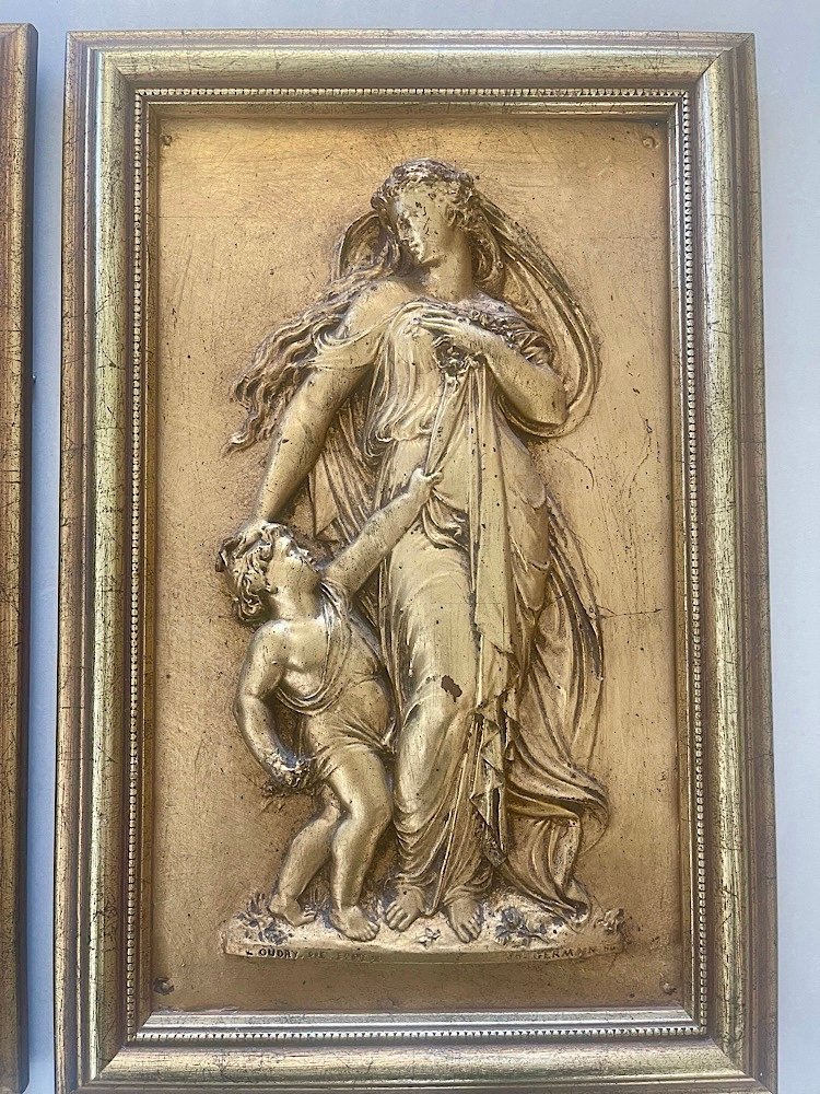 A pair of decorative high relief wall plaques. - Image 3