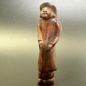 Z310: Japanese Antique Boxwood Netsuke Of A Dutchman 日本黄杨根付